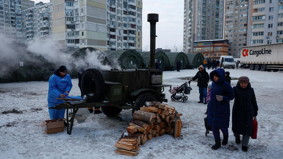 Rusové chtějí Ukrajinu rozdělit na ostrovy bez elektřiny. A zničit průmysl